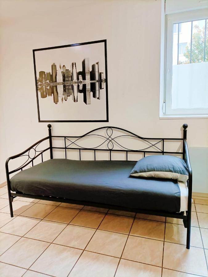 Charmant Studio Proximite Centre-Ville Et Gare Châlons-en-Champagne Dış mekan fotoğraf